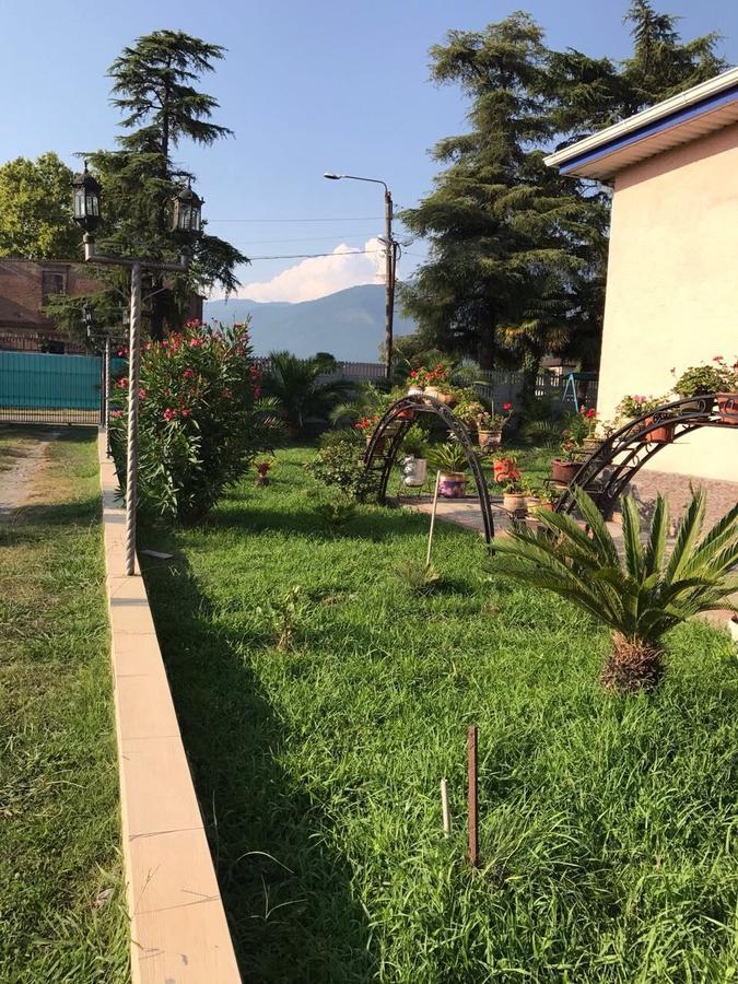 Alakhadze Galina Guest House المظهر الخارجي الصورة